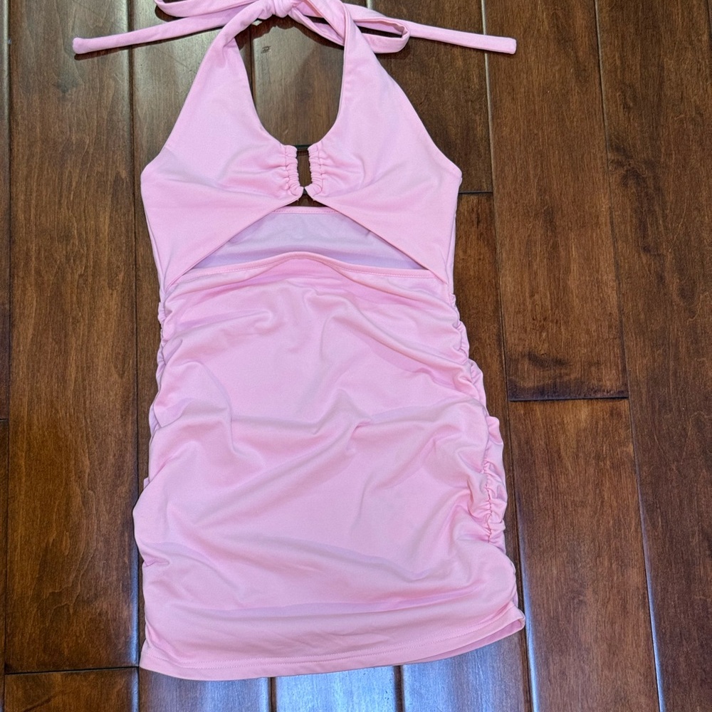NWT Sheseeworld Pink Halter Dress with Cutout